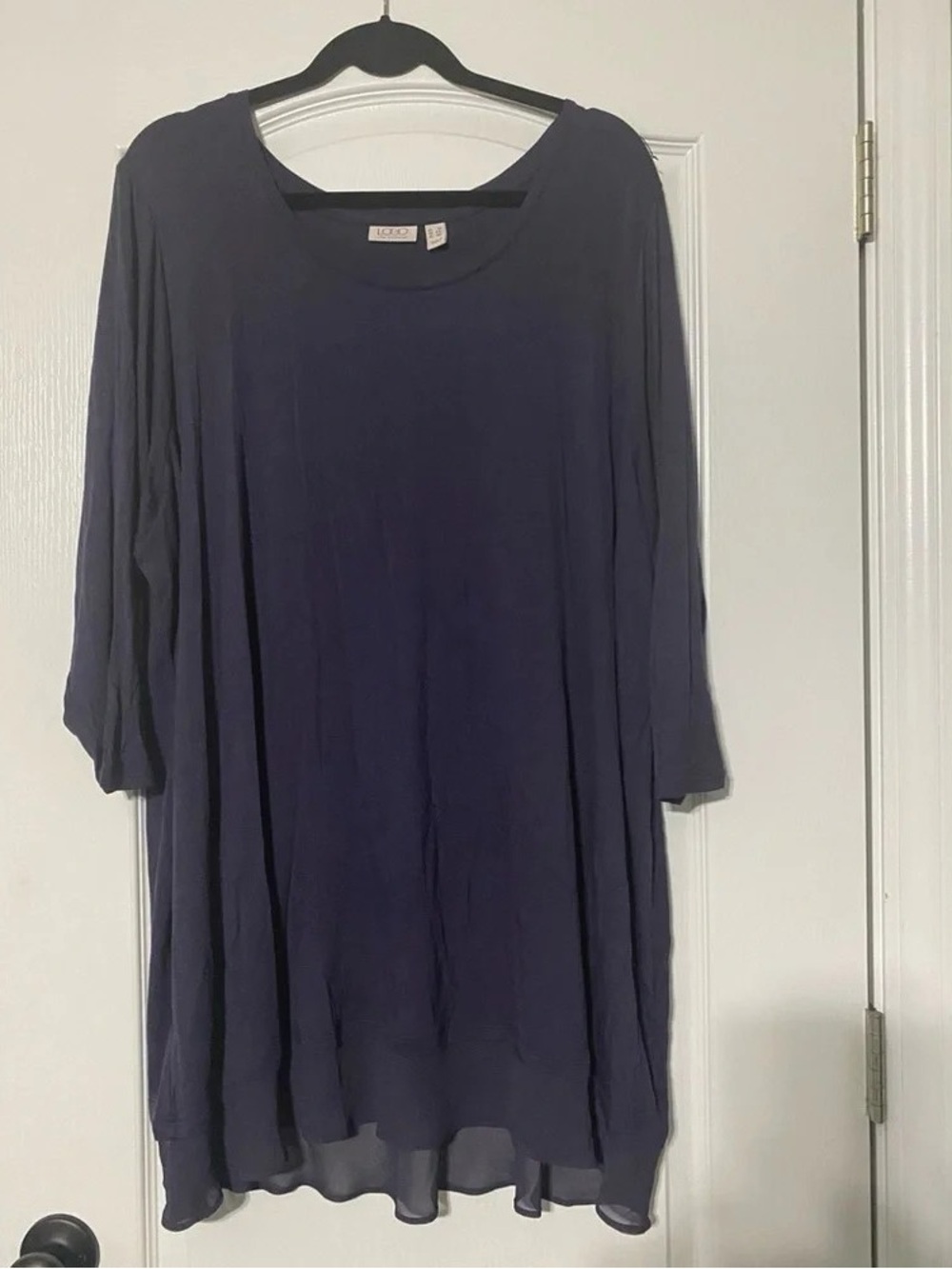 Women's Navy Blue Scoop Neck Tunic Top